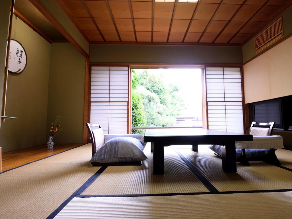 Hotel Atamisekitei Annex Sakuragaokasaryo Chambre photo