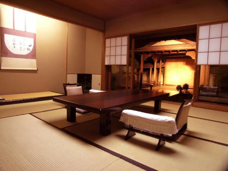 Hotel Atamisekitei Annex Sakuragaokasaryo Extérieur photo